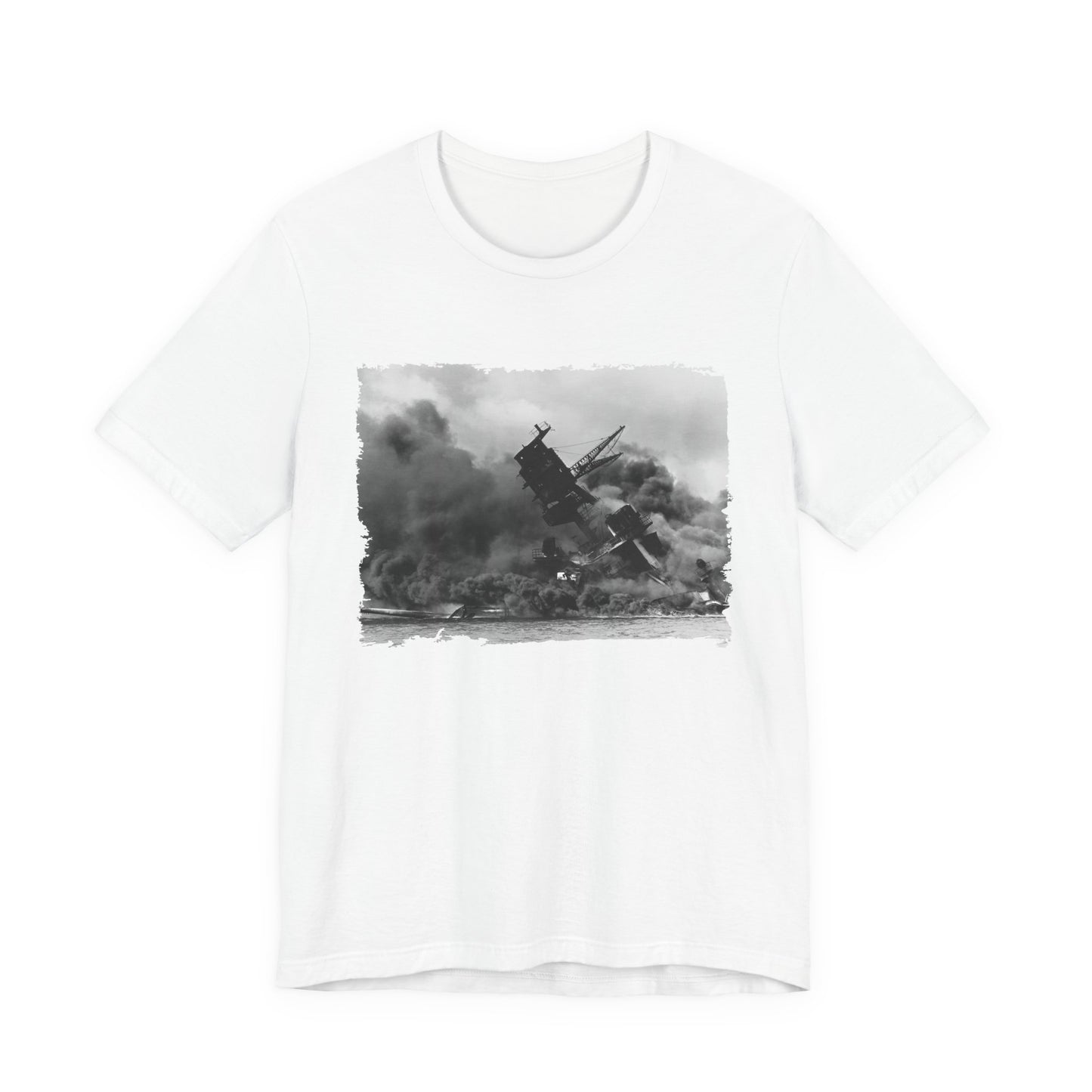 The sunken battleship USS Arizona Pearl Harbor T-Shirt
