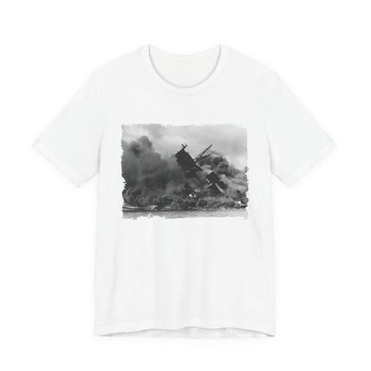 The sunken battleship USS Arizona Pearl Harbor T-Shirt