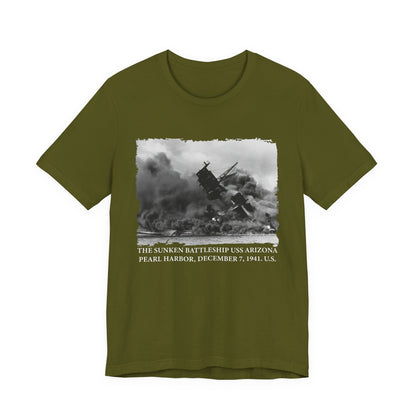 The sunken battleship USS Arizona Pearl Harbor T-Shirt
